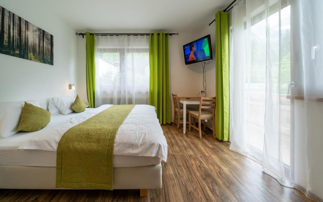Pension Hofweyer Ramsau am Dachstein Ngoại thất bức ảnh